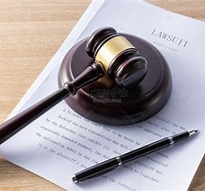 لماذا تحتاج إلى استشارة قانونية؟ 10 مواقف تكشف أهميتها